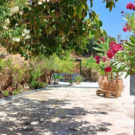 Sun Day Villa Achlia エクステリア 写真