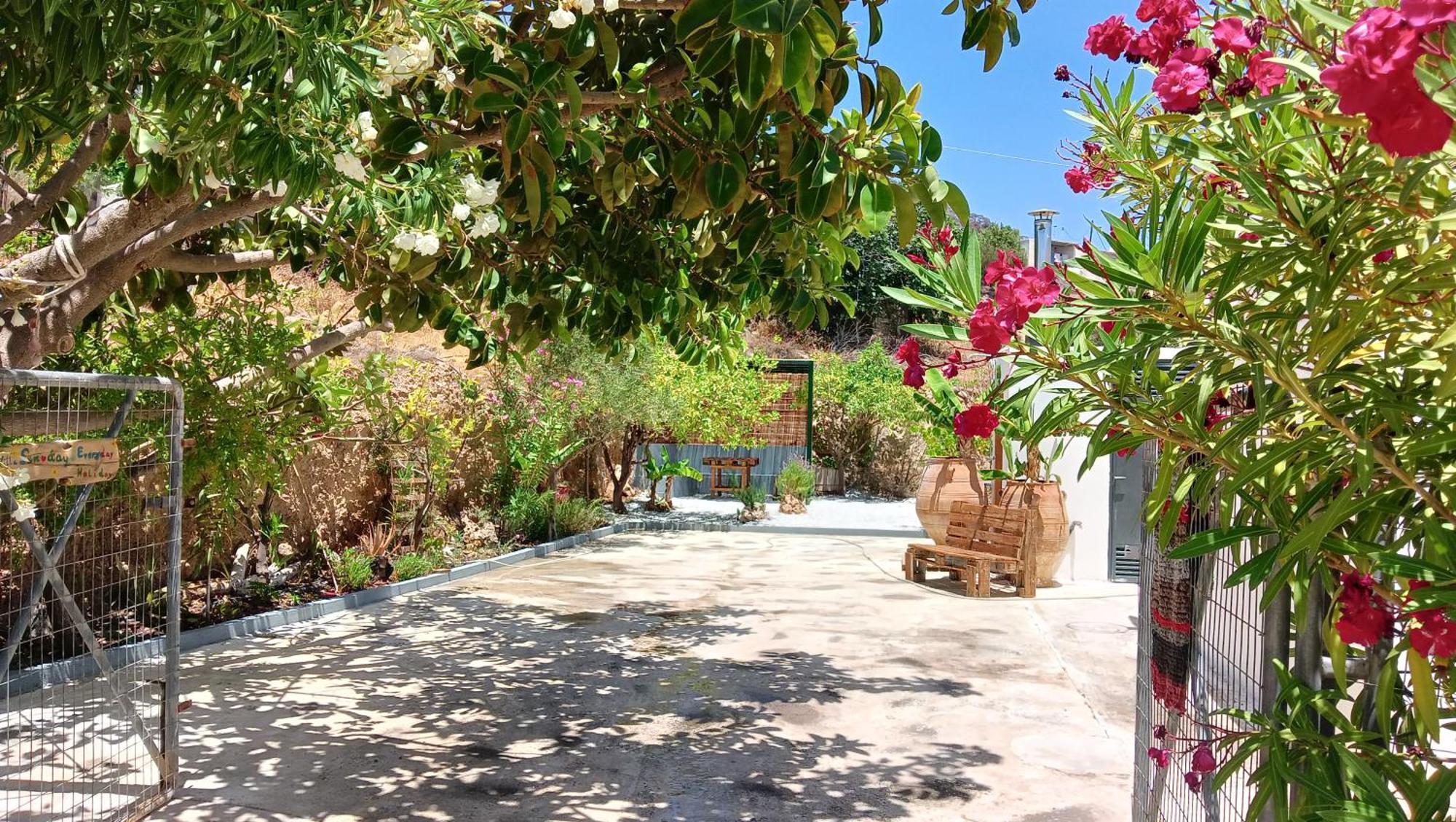 Sun Day Villa Achlia エクステリア 写真